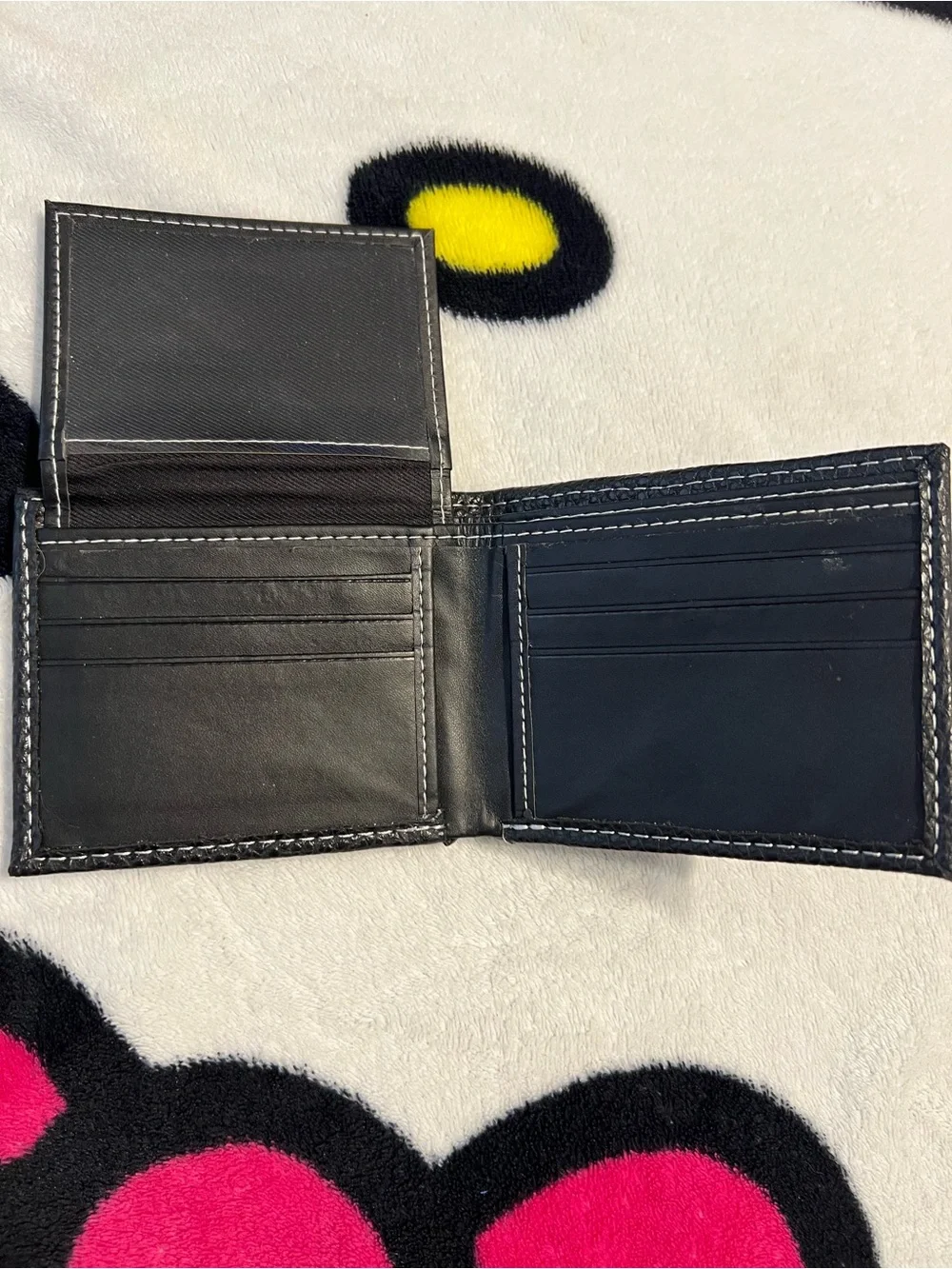 Black Men's Leather Bifold Wallet with Silver Cross Accent